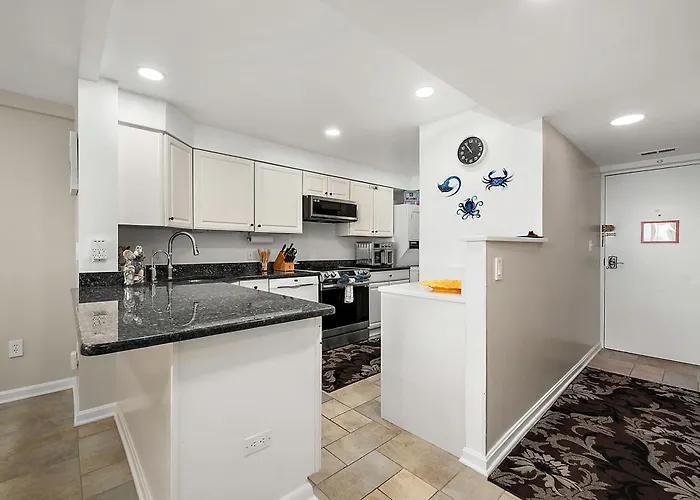 Towers-direct Ocean Front Views From Your Private Balcony And Renovated ! Ferienhaus Ocean Stadt