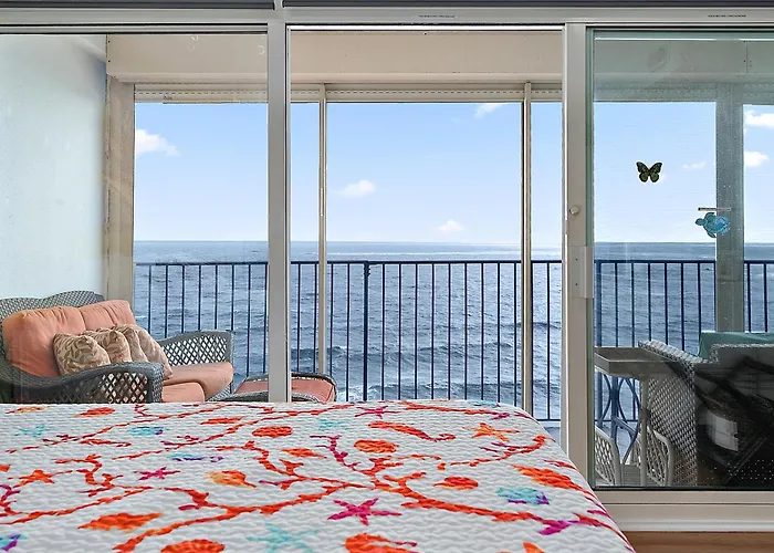 Towers-direct Ocean Front Views From Your Private Balcony And Renovated !