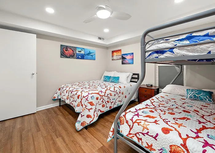 Towers-direct Ocean Front Views From Your Private Balcony And Renovated ! Ferienhaus