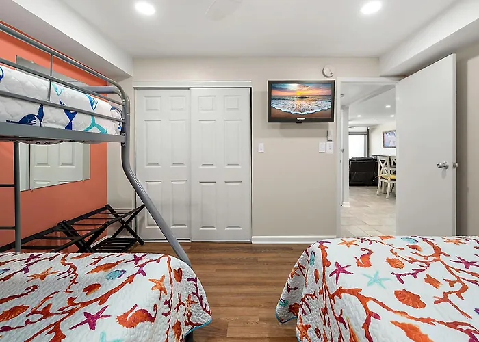 Towers-direct Ocean Front Views From Your Private Balcony And Renovated ! *