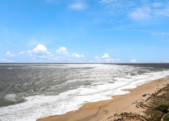 Towers-direct Ocean Front Views From Your Private Balcony And Renovated ! Ferienhaus