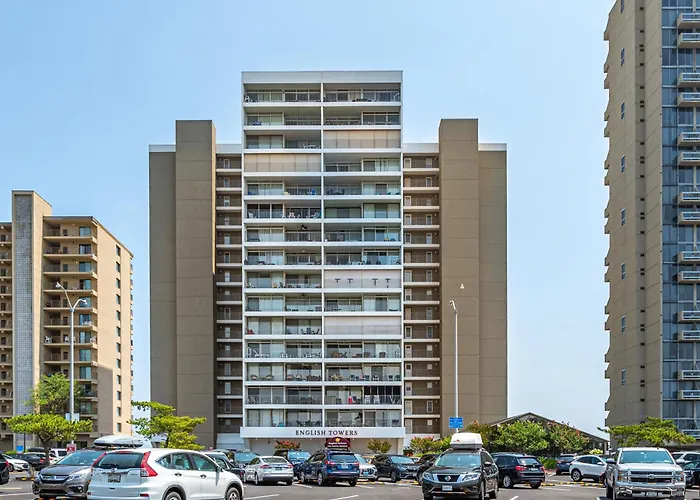Ferienhaus Towers-direct Ocean Front Views From Your Private Balcony And Renovated ! *